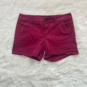 American Eagle Outfitters Burgundy Midi Shorts Size 6 Cotton Stretch